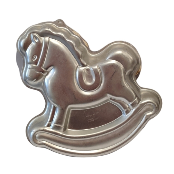 vintage Wilton Rocking Horse / Pony / Lamb cake pan - Picture 3 of 10
